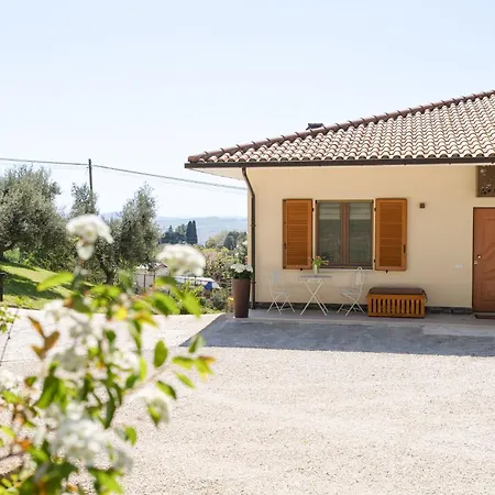 La Casa Sotto Il Colle