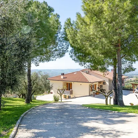 Affittacamere La Casa Sotto Il Colle -